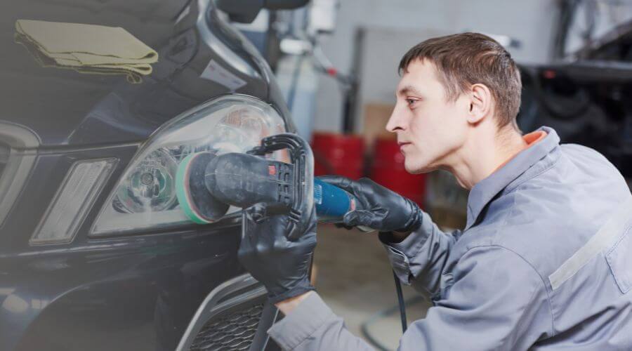 Why choose water damage restoration service for emergency water extraction services in Miamitown